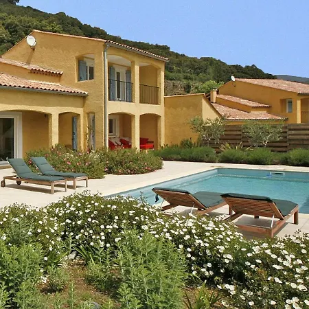 Holiday home Exotic In Ceps With Private Pool *