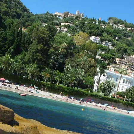 Holiday home Exotic In Ceps With Private Pool *